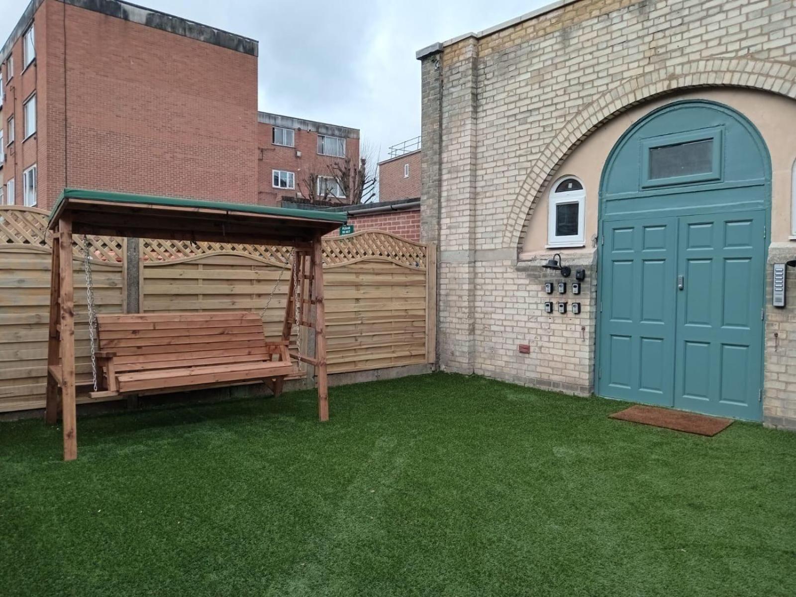 Cozy En-Suite Loft In Trendy Local 伦敦 外观 照片