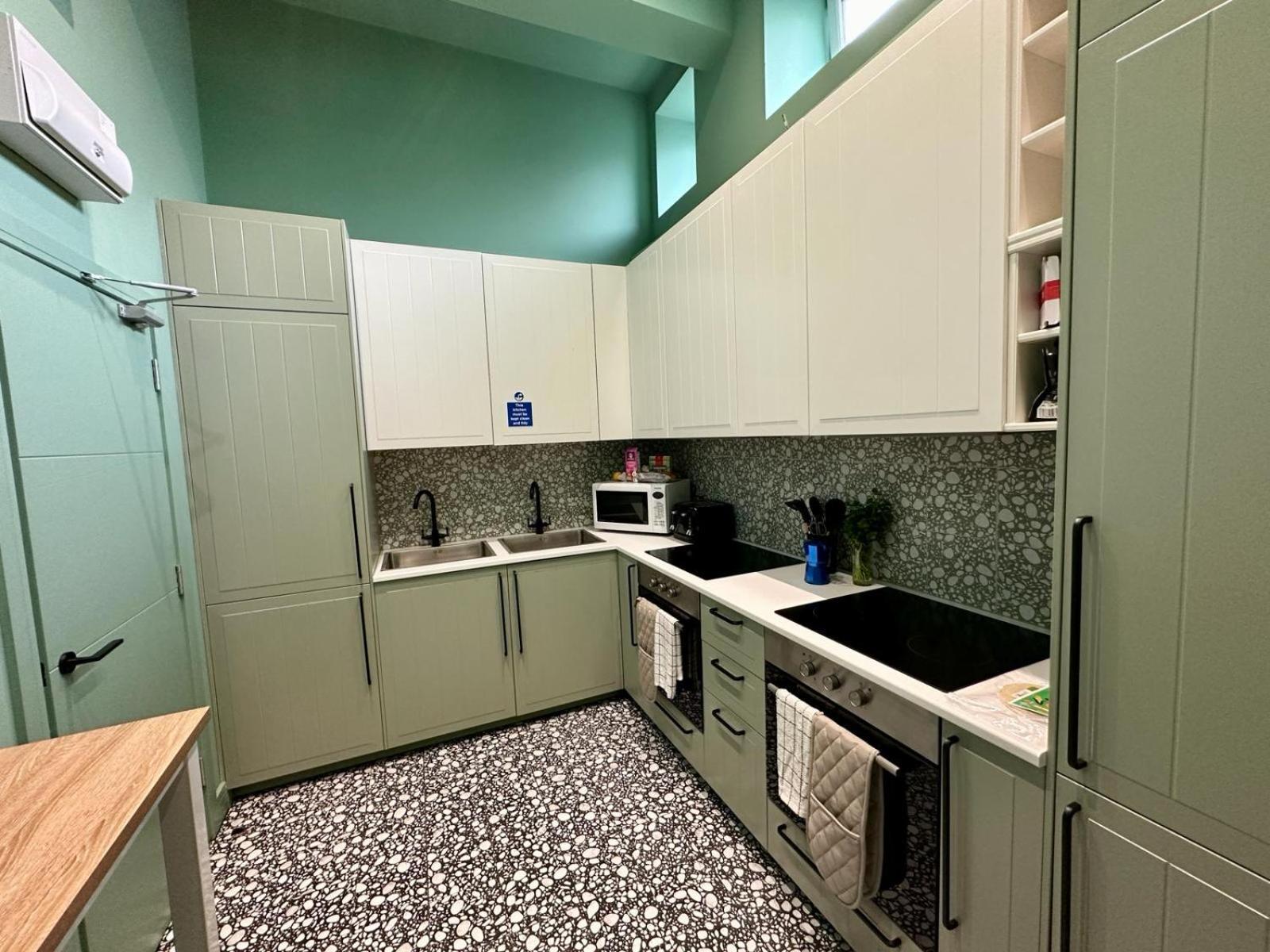 Cozy En-Suite Loft In Trendy Local 伦敦 外观 照片