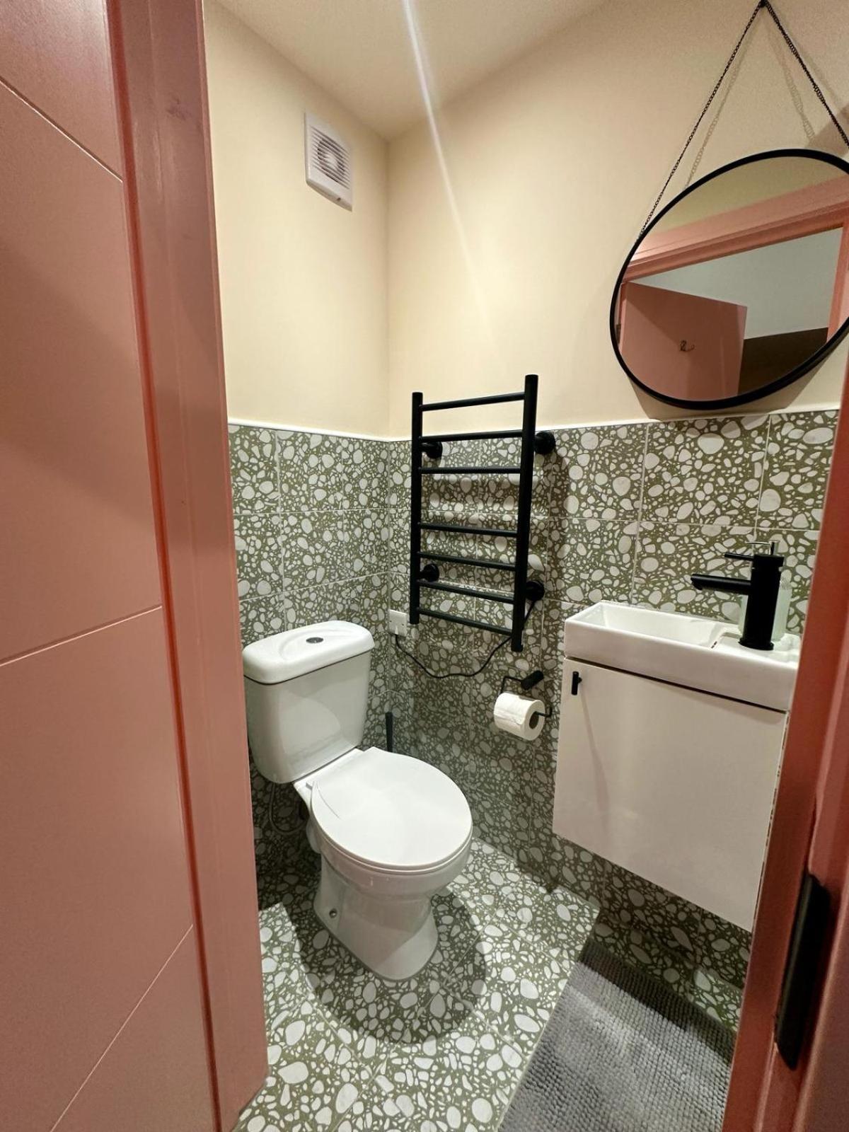 Cozy En-Suite Loft In Trendy Local 伦敦 外观 照片