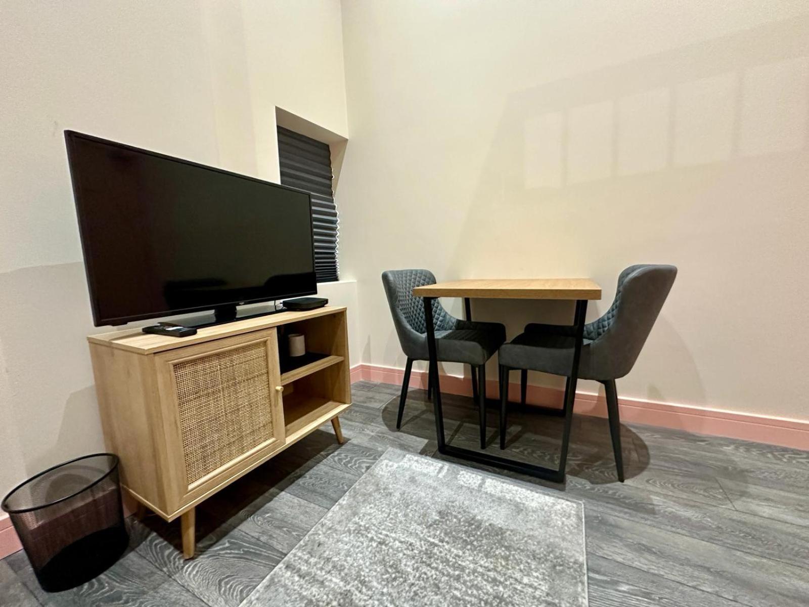 Cozy En-Suite Loft In Trendy Local 伦敦 外观 照片