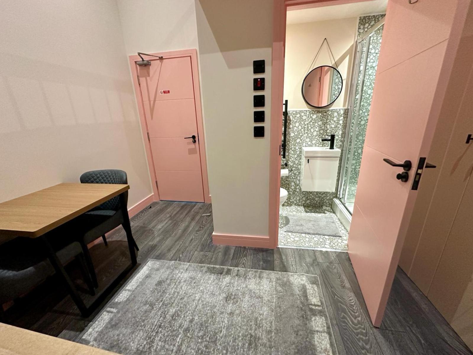 Cozy En-Suite Loft In Trendy Local 伦敦 外观 照片