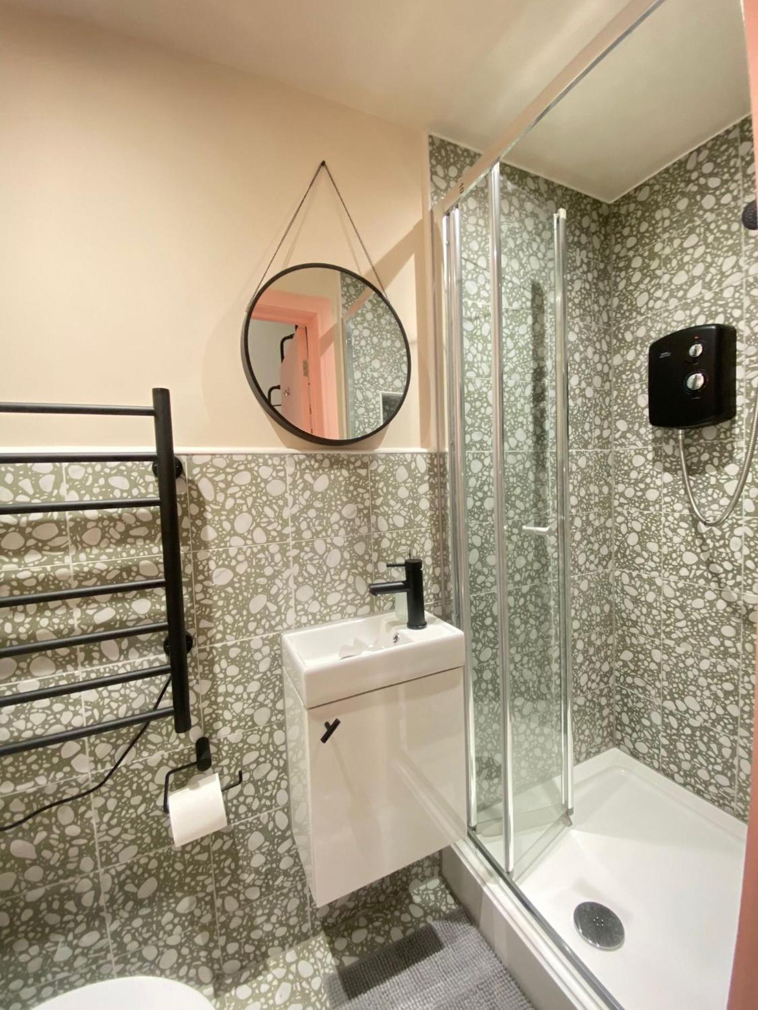 Cozy En-Suite Loft In Trendy Local 伦敦 外观 照片